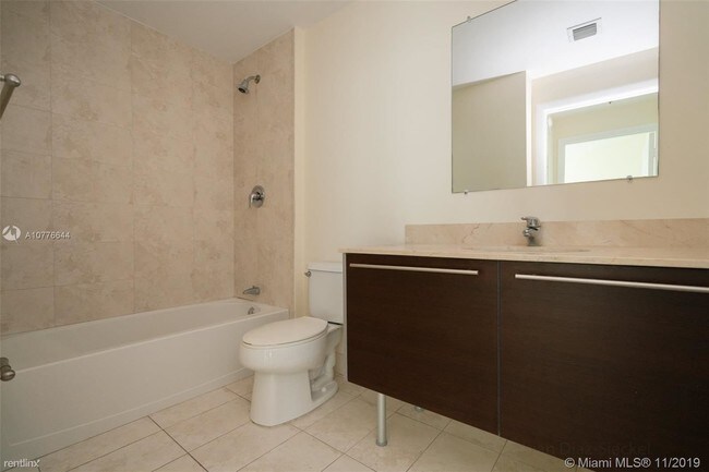 Building Photo - 2 br, 2.5 bath  - Quantum On The Bay Condo