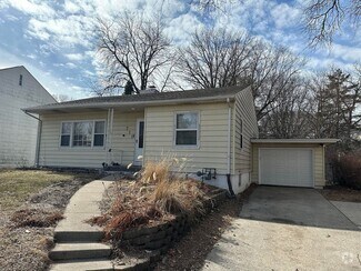 Building Photo - 711 Beach Ave