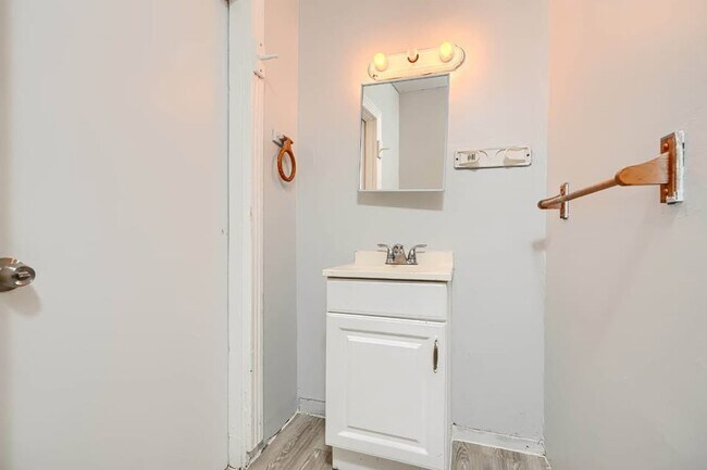 Foto del edificio - 151X E Hoffman St