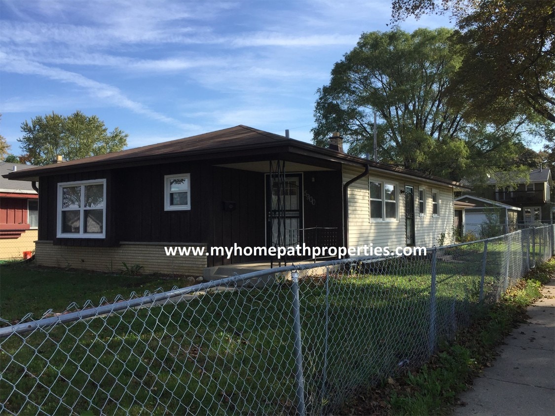 Primary Photo - 5900 N 75th St