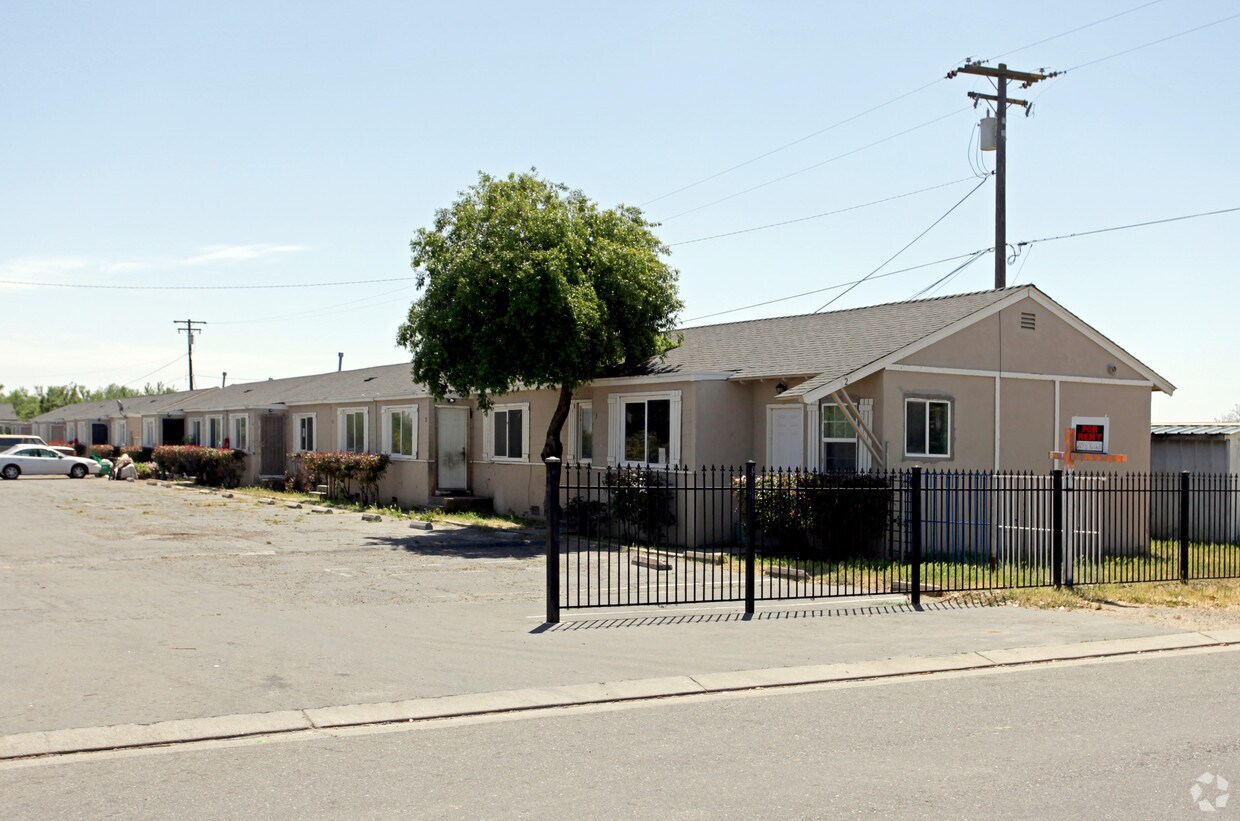 Foto principal - 224 S Abbie St
