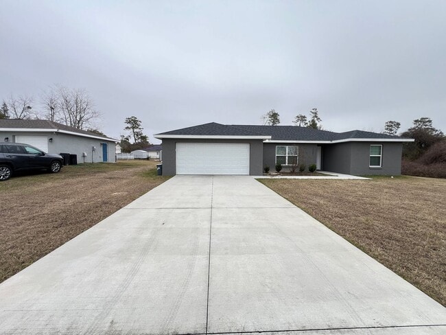 Building Photo - Incredible 3 Bedroom, 2 Bathroom Home in t...