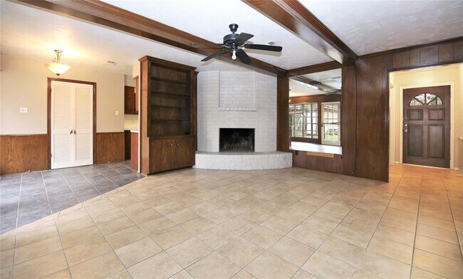 Foto del edificio - 11918 Kirkway Dr
