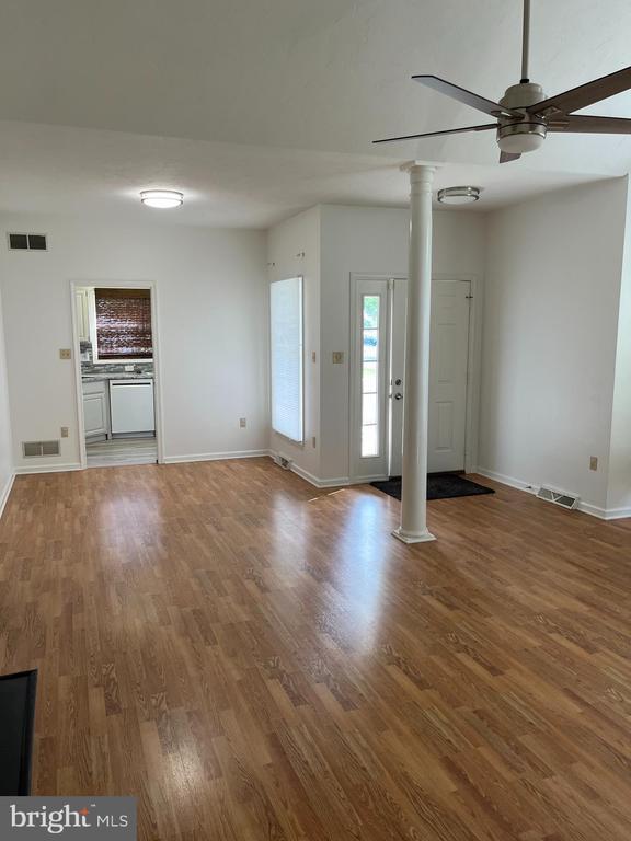 Building Photo - 89 Hunters Trail