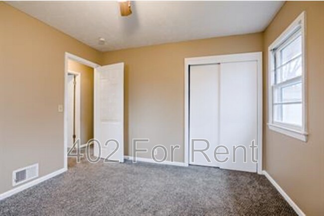 Foto del edificio - 6325 Camden Ave