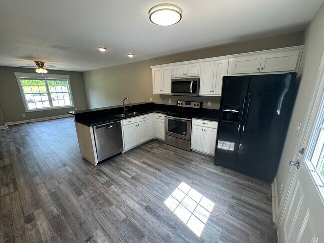 Foto del edificio - 308 N Varnell Rd