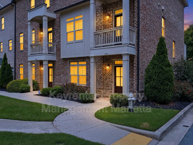 Foto del edificio - 1244 Stone Castle Cir