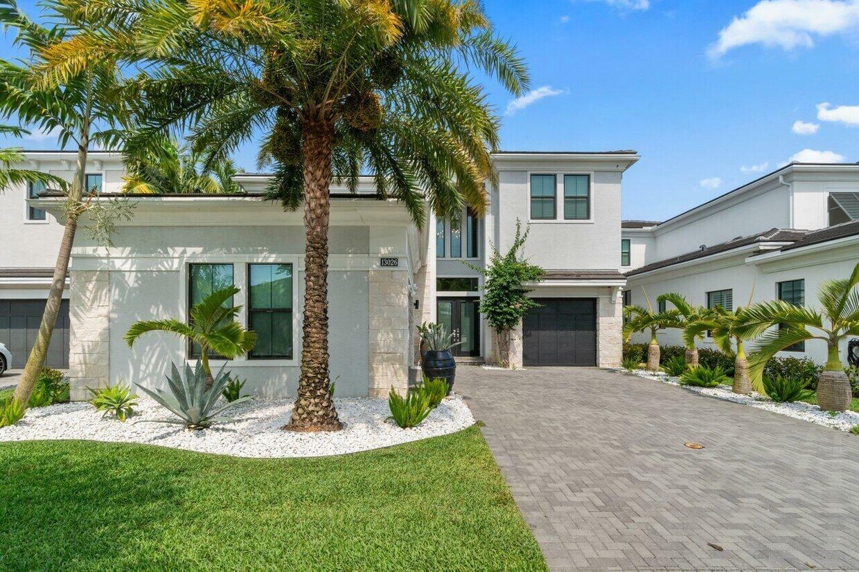 Foto principal - 13026 Artisan Cir