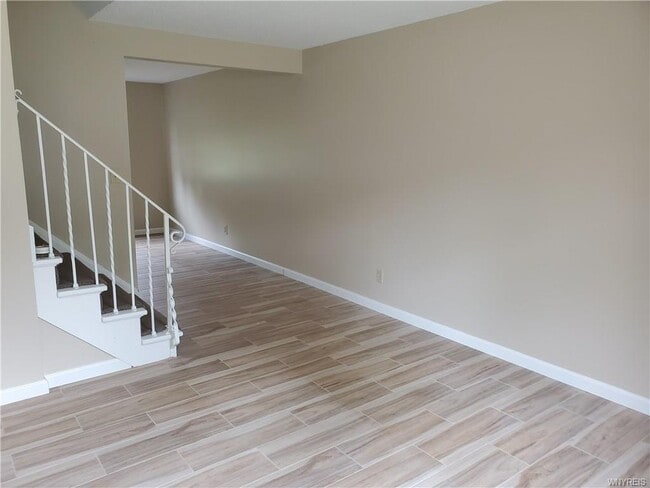Building Photo - 92 Marine Dr