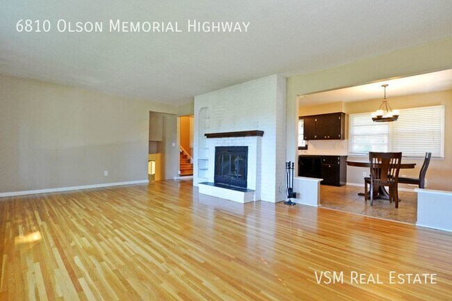 Building Photo - Beautiful 3-Bed 1.5-Bath Home in Golden Va...