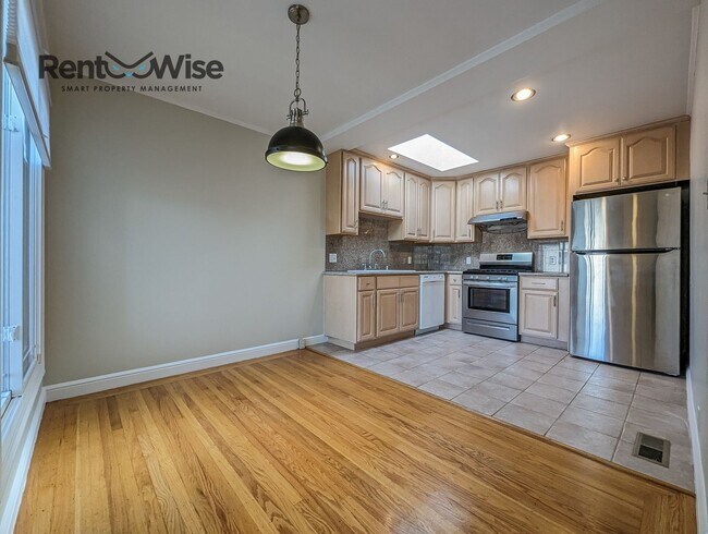 Building Photo - 4239 Pacheco St