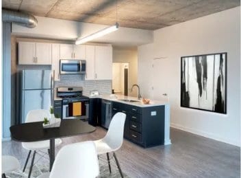 Photo - 1399 S State St Apartment
