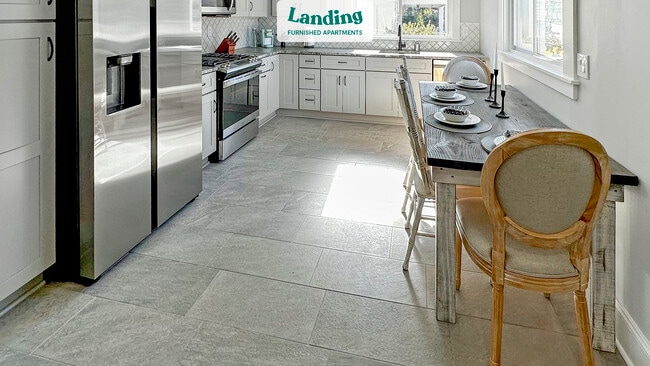 Building Photo - 28 Powell Pl