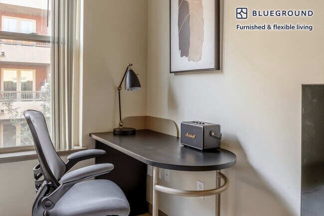 Foto del edificio - 7011 Sunne Ln