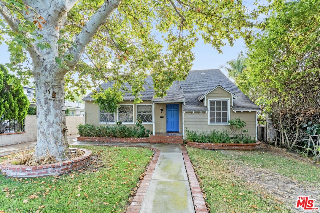 5316 Sylmar Ave, Los Angeles, CA 91401 House for Rent in Los Angeles