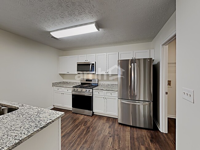Building Photo - 126 Garden Walk