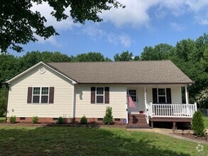 Building Photo - 6400 Glen Brack Ct