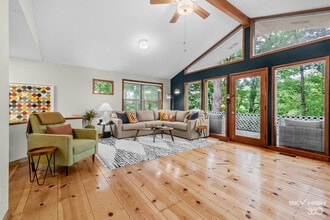 Building Photo - 20410 Valley Dr