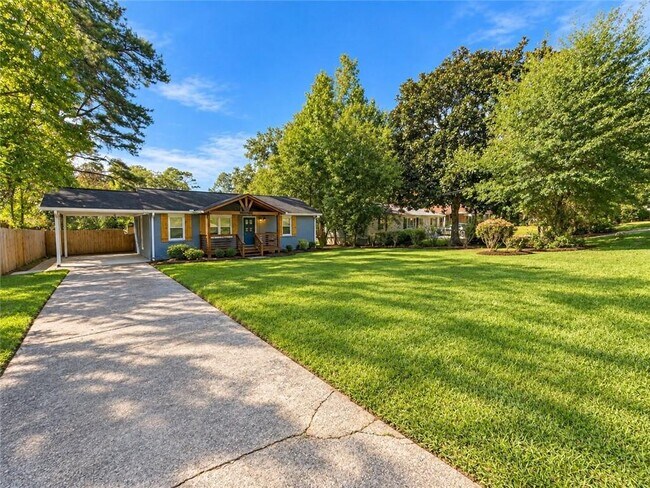 Foto del edificio - 2503 Habersham Dr