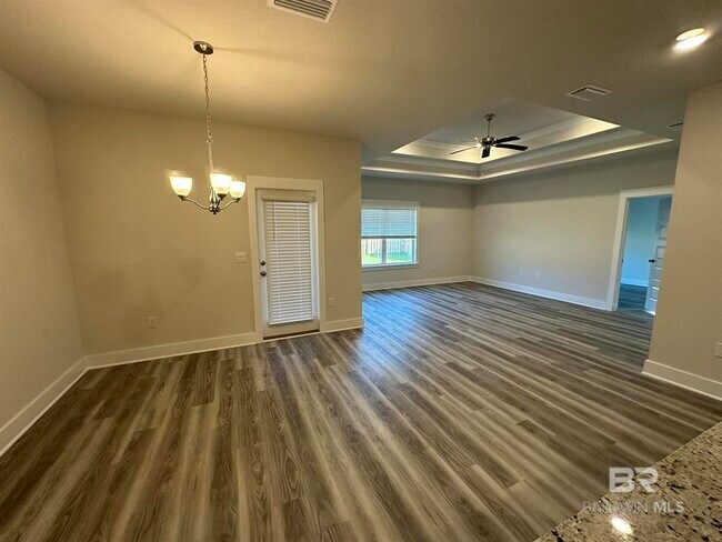 Building Photo - 219 Hudson Lp