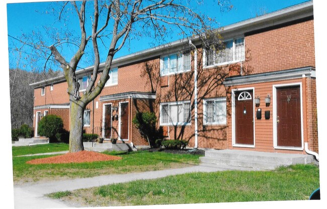 438 Middle Turnpike W Unit 42, Manchester, CT 06040 ...