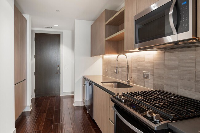 Foto del edificio - 5280 Caroline St