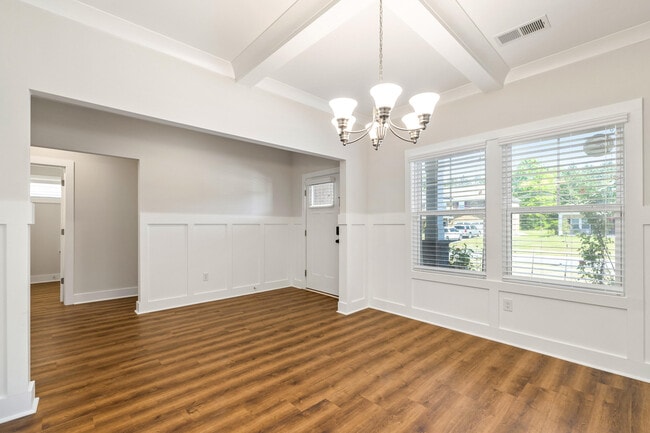 Building Photo - 2070 Hatteras Way