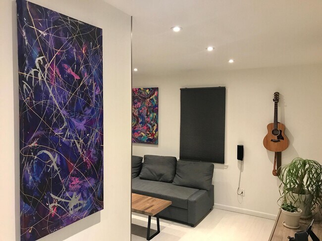 Foto del edificio - 13 Kimberly Dr