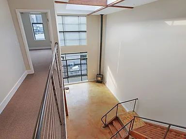 Building Photo - 81 Langton St