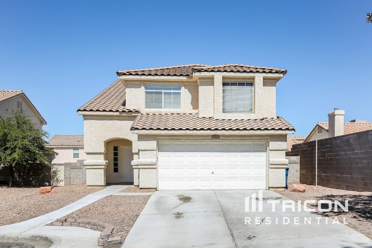 Foto principal - 6570 Cameron Peak Ct