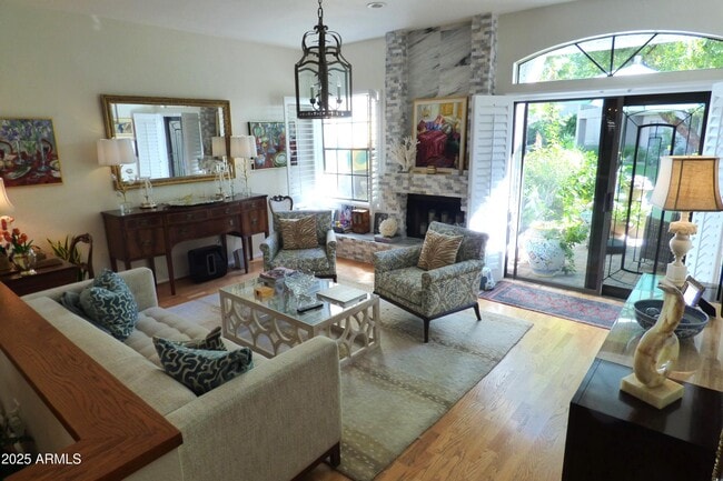 Building Photo - 10017 E Mountain View Rd