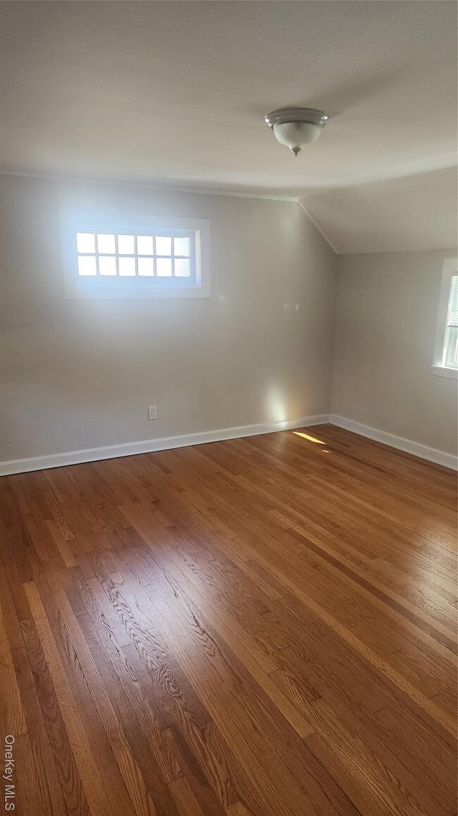 Foto del edificio - 135 Harrison Ave