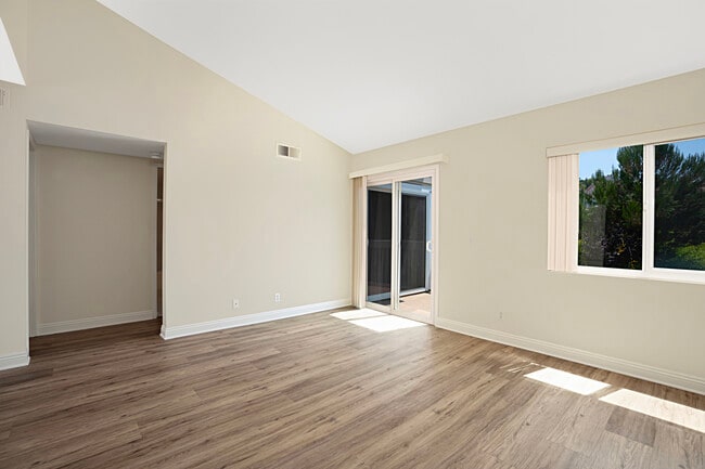 Building Photo - 34034 Selva Rd