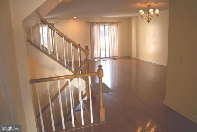 Building Photo - 12741 Turquoise Terrace