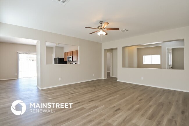 Building Photo - 1735 W Summer Dawn Dr