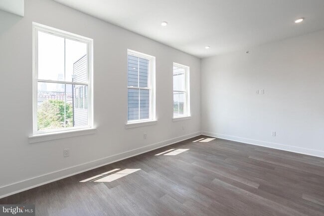 Foto del edificio - 813 N Broad St