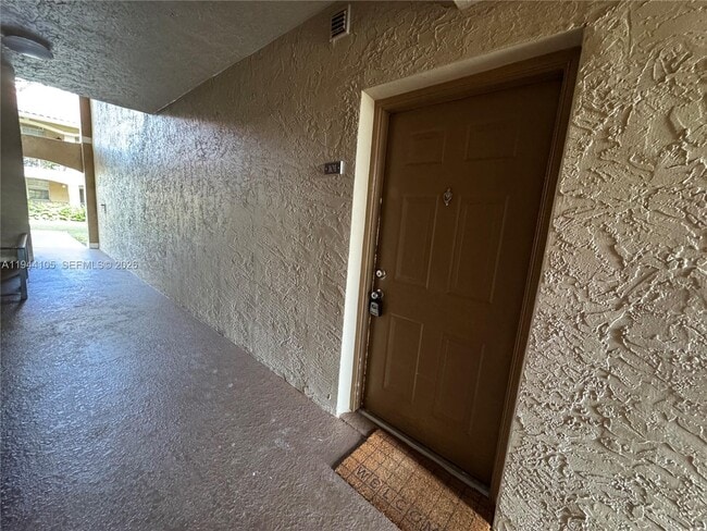 Foto del edificio - 11700 SW 2nd St