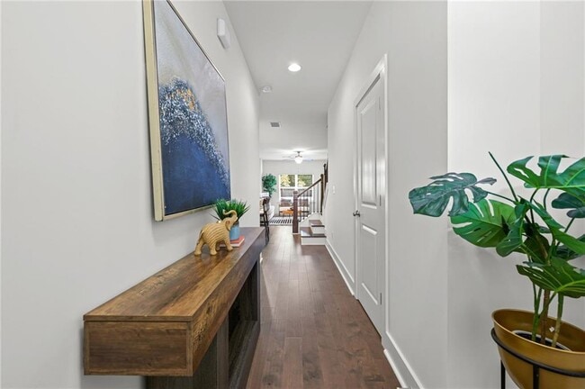 Building Photo - 6316 Scudders Dr