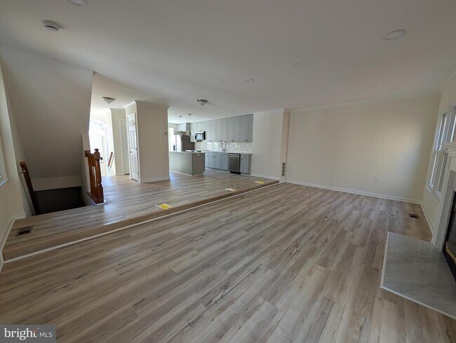 Foto del edificio - 8108 Squirrel Run Rd