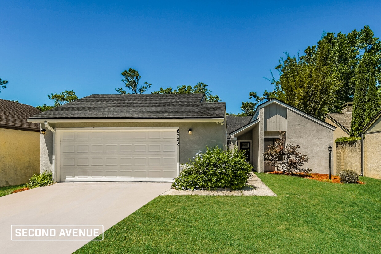 8738 Belle Rive Blvd, Jacksonville, FL 32256 House for Rent in