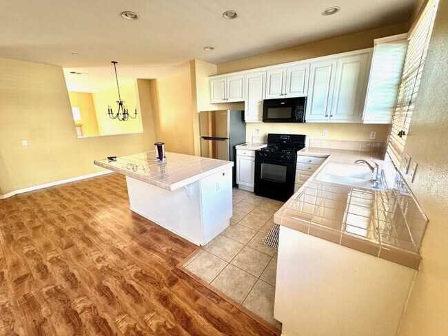 Building Photo - 623 W. First Street, Claremont, CA 91711