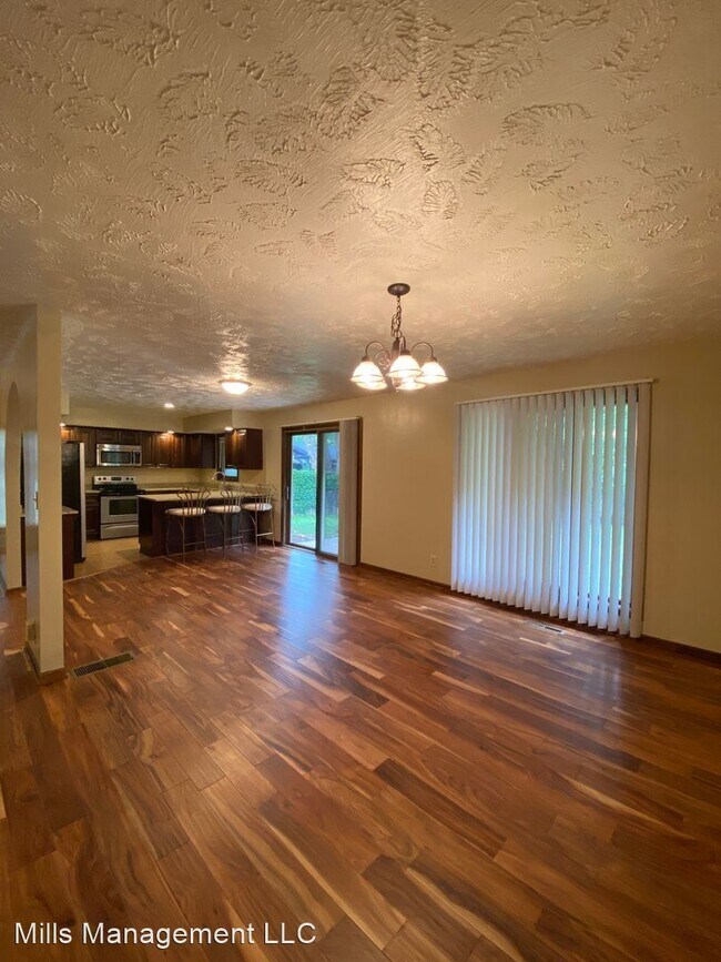 Foto del edificio - 4 br, 3 bath House - 5800 Berkeley
