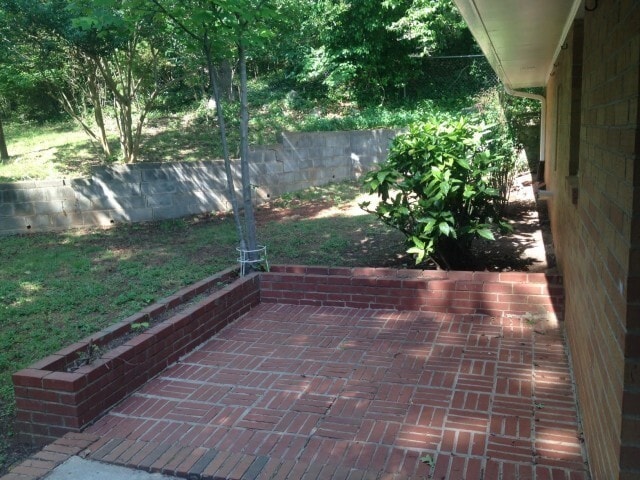 Building Photo - 260 Sherwood Dr