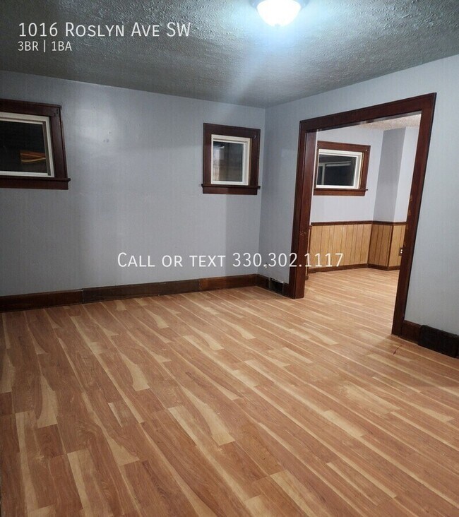 Building Photo - Three bedroom house ready for you to move ...