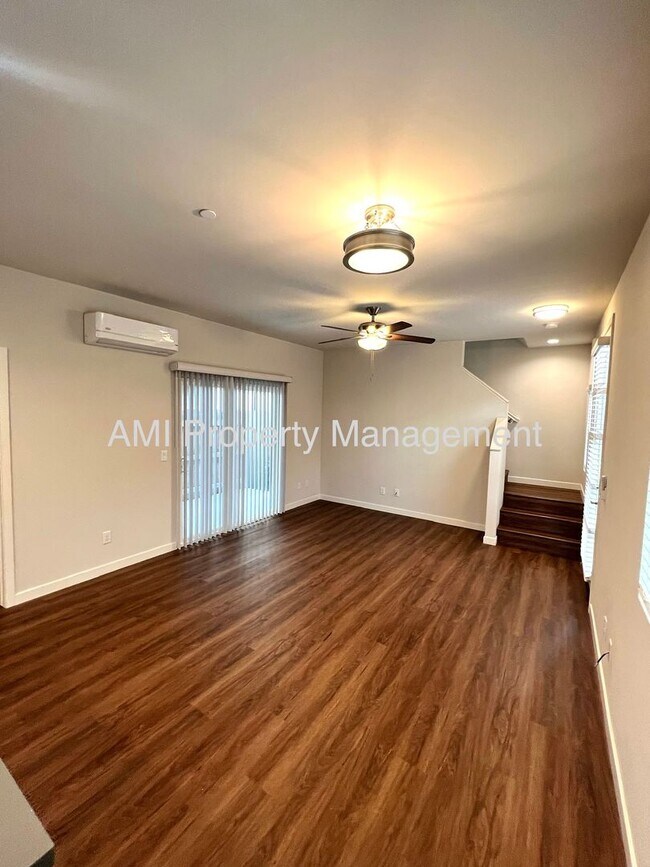 Building Photo - Brand New Two Bedroom Townhomes!!