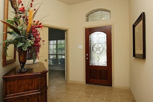 Foto del edificio - 18907 Cove Pointe Dr