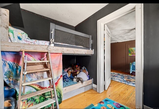 Foto del edificio - 116 Hillside Ave