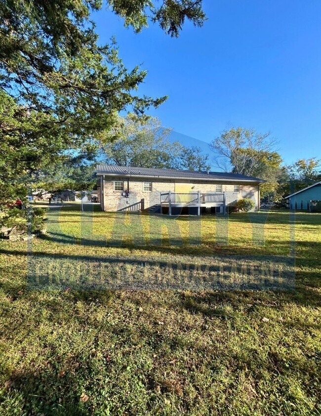 Foto del edificio - Ranch-style 3-bedroom home!