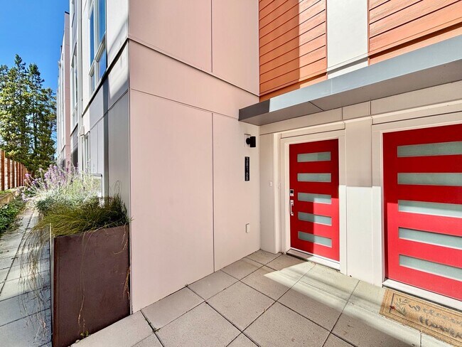 Photo - Stunning New Construction in Queen Anne wi... Townhome