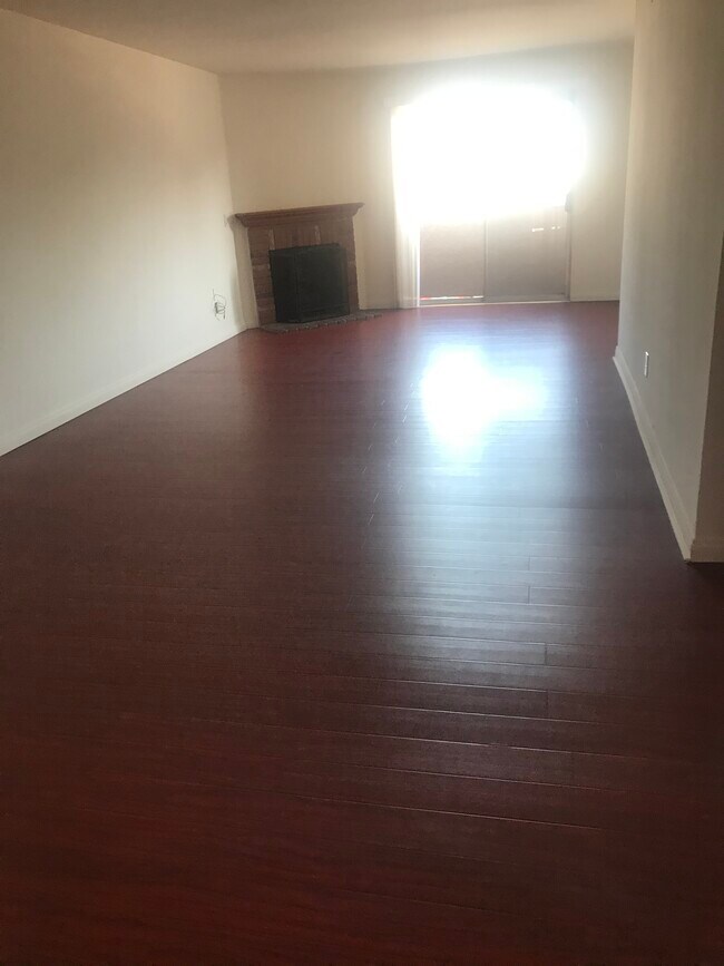 Living Room - 11839 Burbank Blvd